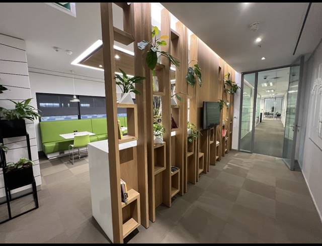 703M² OFFICE TO LET IN ROSEBANK